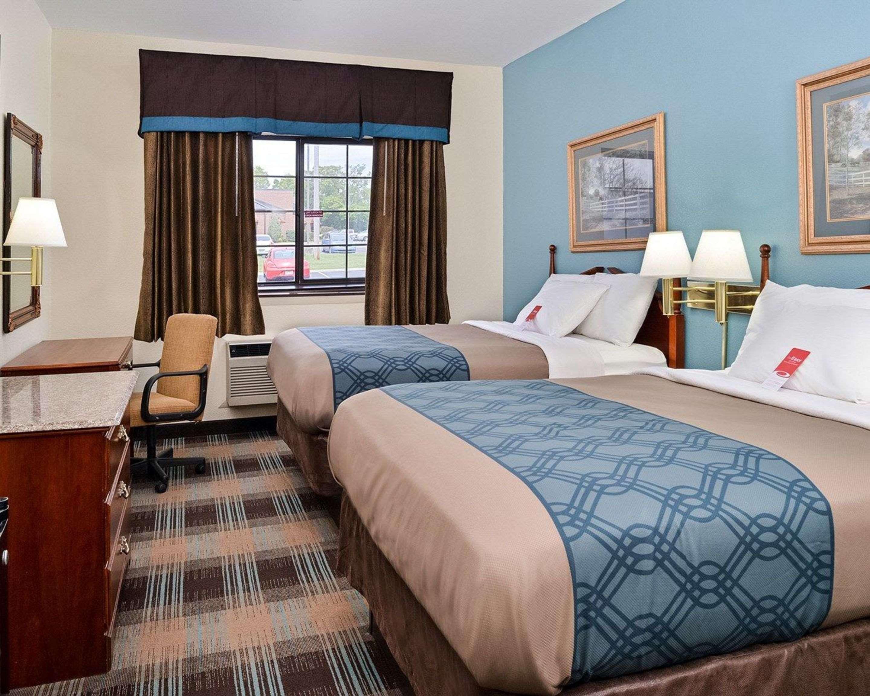 שלביוויל Econo Lodge Inn & Suites מראה חיצוני תמונה