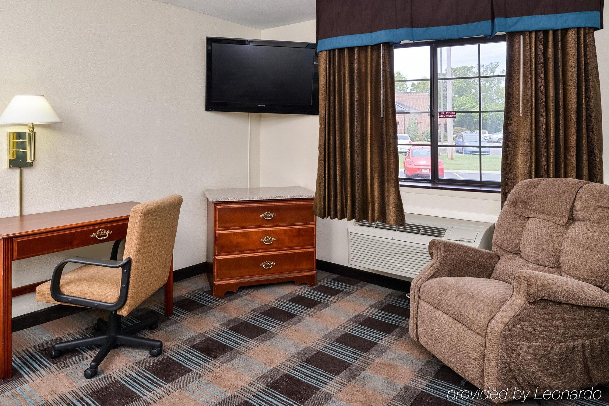 שלביוויל Econo Lodge Inn & Suites מראה חיצוני תמונה